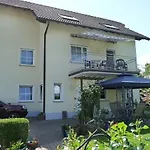 Affittacamere Gaestehaus Ehses 3*